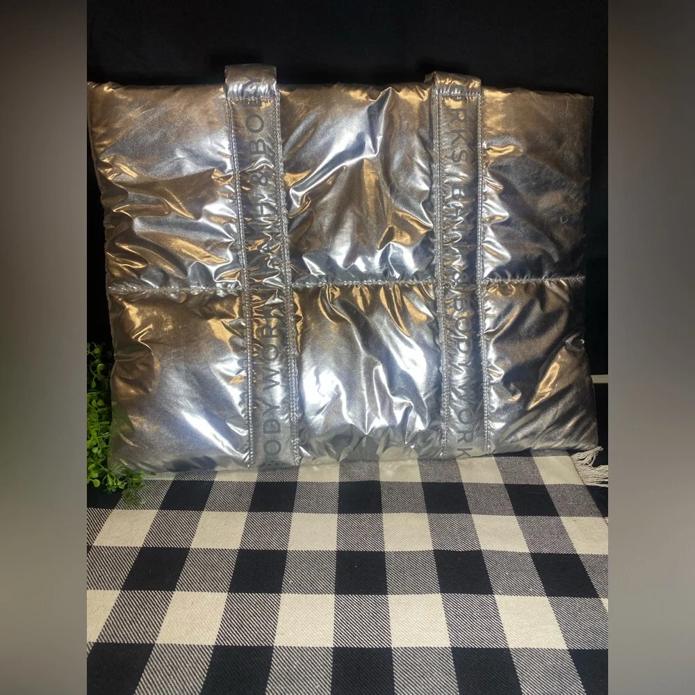 Bath & Body Works Shiny Silver‎ Puffer Bag